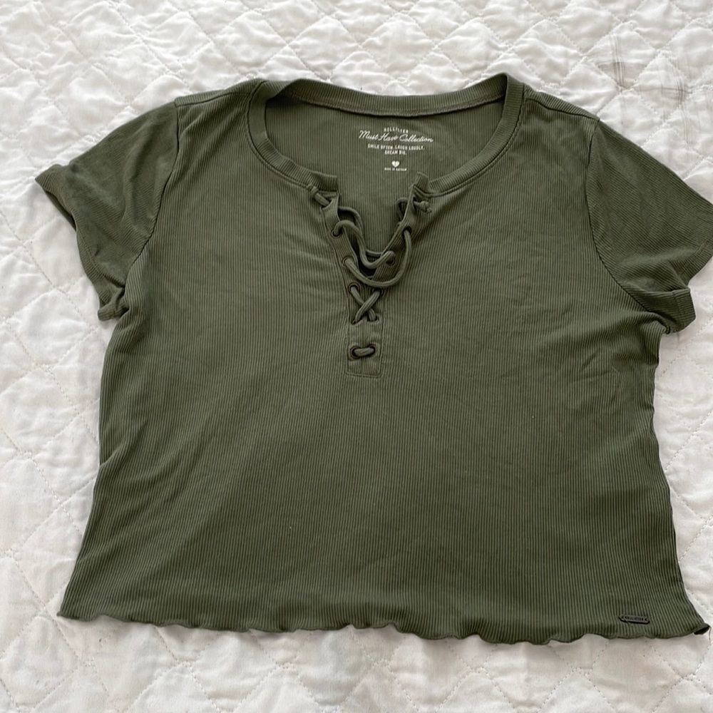 Hollister crop top hunter green mist have collection front lace up size large